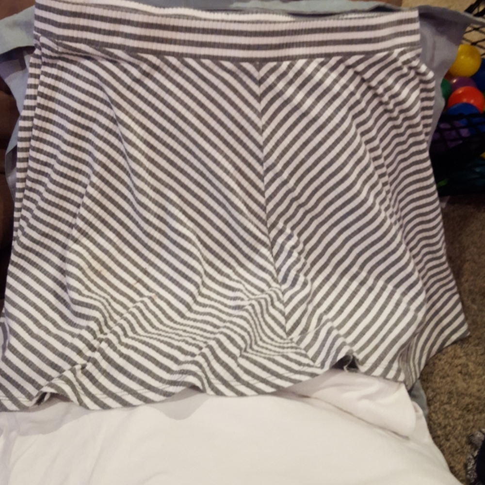 mini skirt